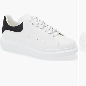 Alexander McQueen Oversized Sneaker